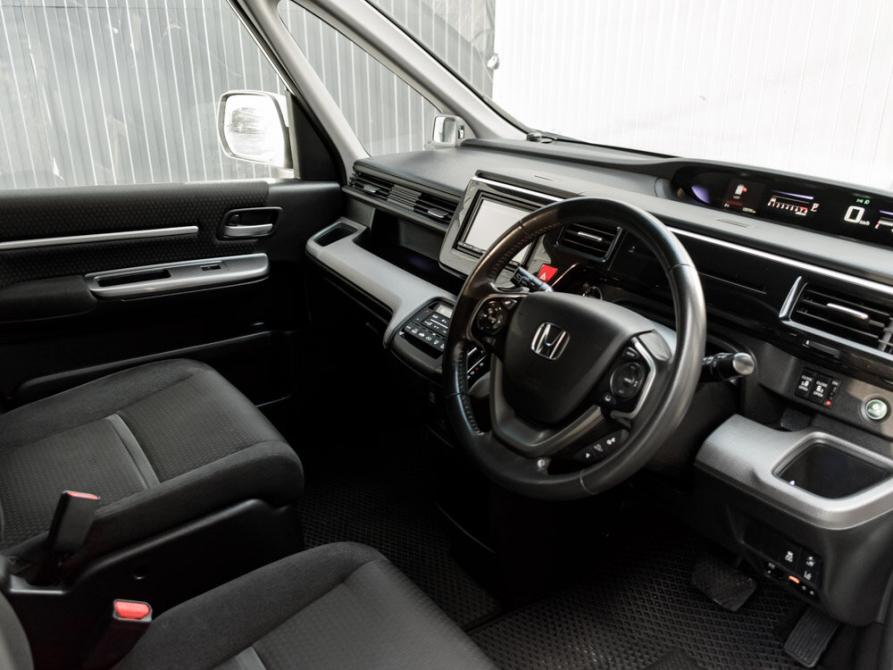 Honda Stepwgn V Рестайлинг Екатеринбург  - изображение 11