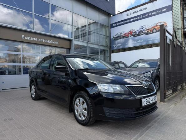 Skoda Rapid I с пробегом 2016 года, цена 930 000 рублей, 134675 км, лифтбек, Автокод Объявления