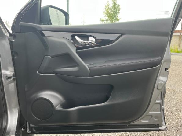 Nissan Qashqai II с пробегом 2017 года, цена 1 860 000 рублей, 108219 км, внедорожник, Автокод Объявления