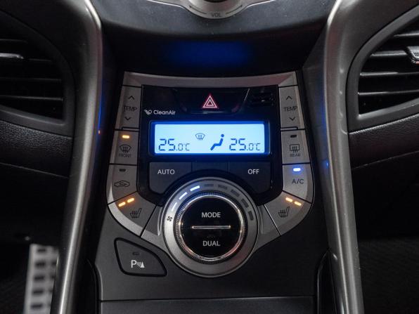 Hyundai Elantra V (MD) с пробегом 2013 года, цена 1 040 000 рублей, 166188 км, седан, Автокод Объявления