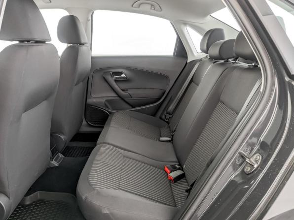Volkswagen Polo V с пробегом 2012 года, цена 1 100 000 рублей, 39352 км, седан, Автокод Объявления