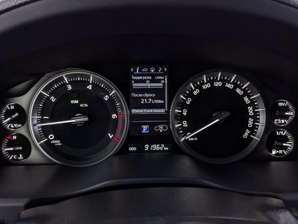 Toyota Land Cruiser 200 Series Рестайлинг 2 с пробегом 2020 года, цена 8 700 000 рублей, 91955 км, внедорожник, Автокод Объявления