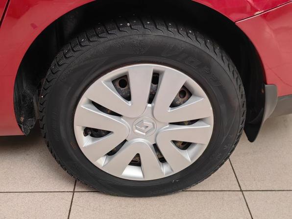 Renault Fluence I с пробегом 2010 года, цена 460 000 рублей, 272000 км, седан, Автокод Объявления