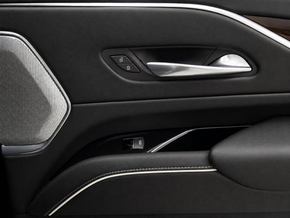 Cadillac Escalade V с пробегом 2023 года, цена 12 995 000 рублей, 87189 км, внедорожник, Автокод Объявления