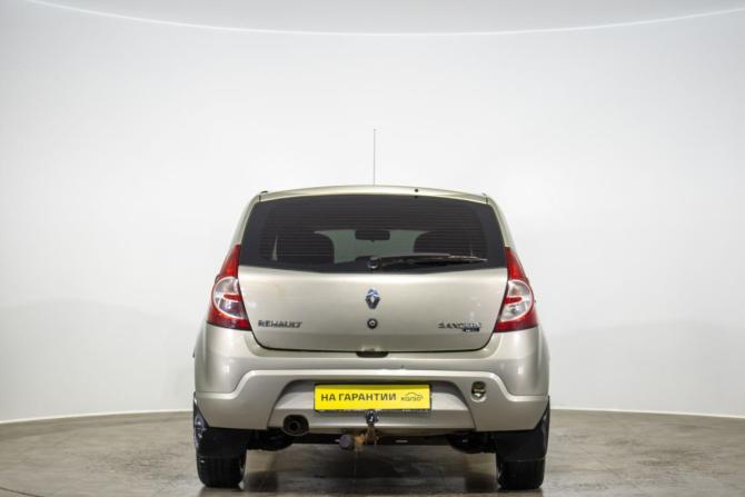 Renault Sandero I с пробегом 2011 года, цена 439 000 рублей, 526108 км, хэтчбек, Автокод Объявления