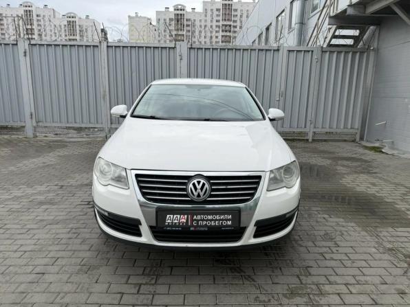 Volkswagen Passat B6 с пробегом 2008 года, цена 645 000 рублей, 293588 км, седан, Автокод Объявления
