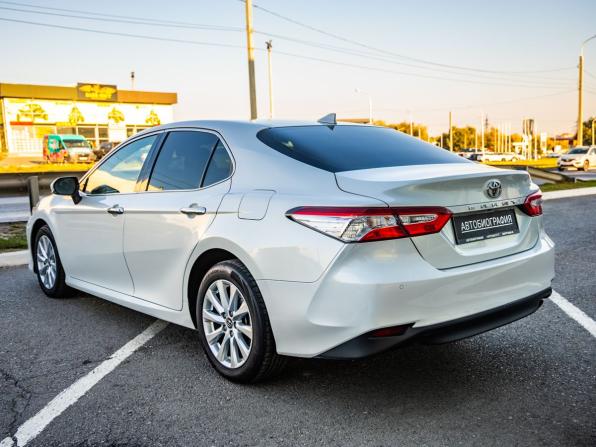 Toyota Camry VIII (XV70) с пробегом 2019 года, цена 2 898 000 рублей, 60396 км, седан, Автокод Объявления