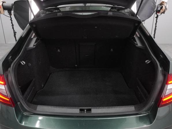 Skoda Octavia III (A7) Рестайлинг с пробегом 2019 года, цена 2 279 000 рублей, 183849 км, лифтбек, Автокод Объявления