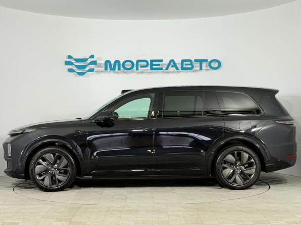 Li Auto (Lixiang) L9 I с пробегом 2023 года, цена 6 500 000 рублей, 32015 км, внедорожник, Автокод Объявления