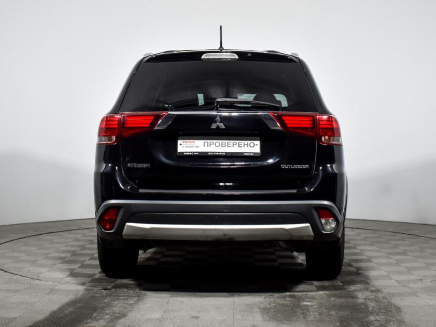 Mitsubishi Outlander III Рестайлинг 2 Санкт-Петербург  - изображение 7
