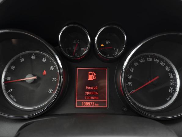 Opel Astra J Рестайлинг с пробегом 2013 года, цена 859 000 рублей, 130972 км, седан, Автокод Объявления