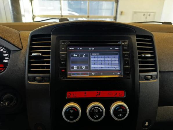 Nissan Pathfinder III Рестайлинг с пробегом 2012 года, цена 1 349 000 рублей, 274000 км, внедорожник, Автокод Объявления
