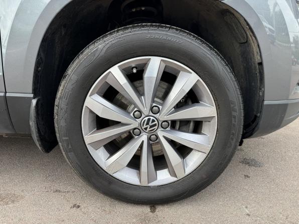 Skoda Karoq I с пробегом 2021 года, цена 2 353 000 рублей, 103111 км, внедорожник, Автокод Объявления