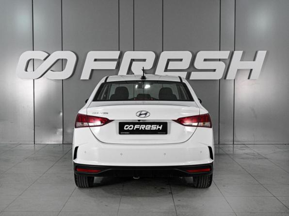 Hyundai Solaris II Рестайлинг с пробегом 2022 года, цена 1 799 000 рублей, 95532 км, седан, Автокод Объявления