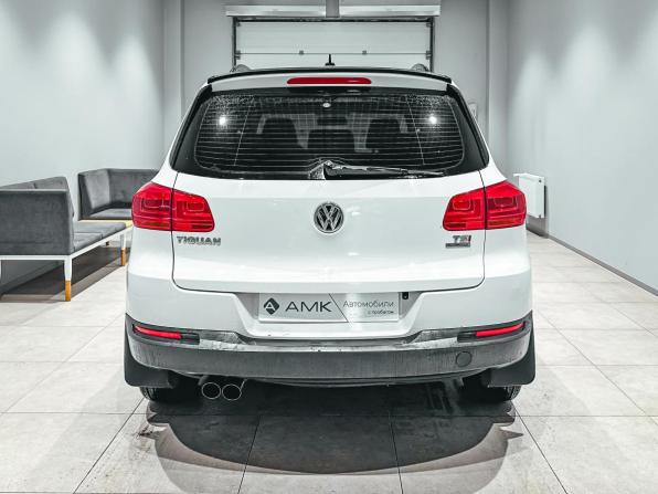 Volkswagen Tiguan I Рестайлинг с пробегом 2011 года, цена 998 990 рублей, 230972 км, внедорожник, Автокод Объявления