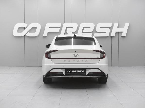Hyundai Sonata VIII (DN8) с пробегом 2022 года, цена 2 730 000 рублей, 59371 км, седан, Автокод Объявления