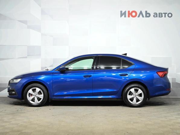 Skoda Octavia IV (A8) с пробегом 2021 года, цена 2 550 000 рублей, 74090 км, лифтбек, Автокод Объявления