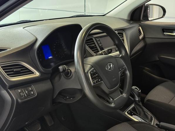 Hyundai Solaris II Рестайлинг с пробегом 2020 года, цена 1 727 000 рублей, 65085 км, седан, Автокод Объявления