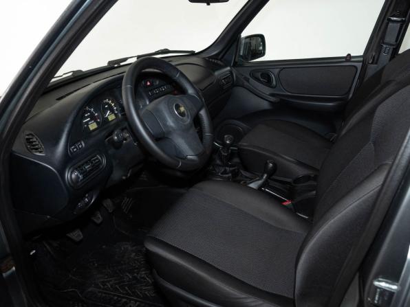 Chevrolet Niva I Рестайлинг с пробегом 2018 года, цена 660 000 рублей, 127515 км, внедорожник, Автокод Объявления