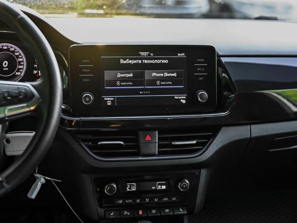 Volkswagen Polo VI с пробегом 2021 года, цена 1 700 000 рублей, 139305 км, лифтбек, Автокод Объявления