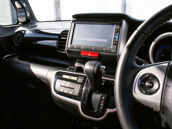 Honda N-BOX II с пробегом 2018 года, цена 799 000 рублей, 89857 км, микровэн, Автокод Объявления