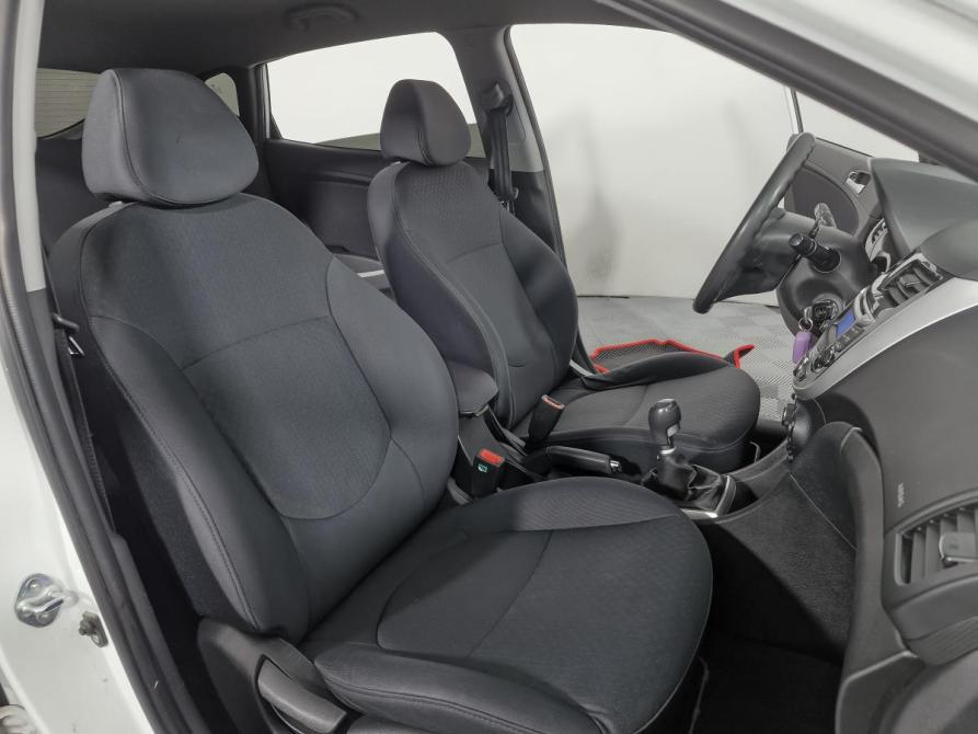 Hyundai Solaris I Нижний Новгород  - изображение 12