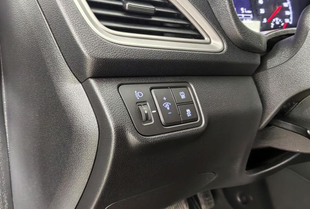 Hyundai Solaris II Волгоград  - изображение 19