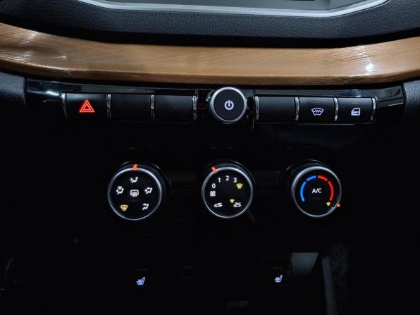 Lada (ВАЗ) Vesta I Рестайлинг (NG) с пробегом 2024 года, цена 1 499 999 рублей, 25979 км, универсал, Автокод Объявления