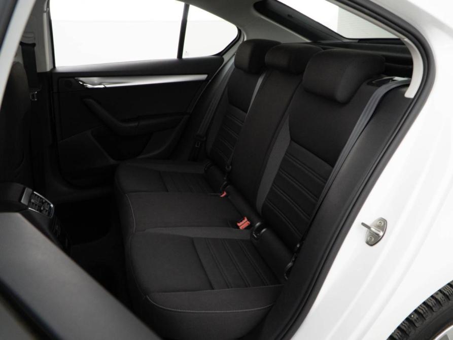 Skoda Octavia III (A7) Рестайлинг Москва  - изображение 9