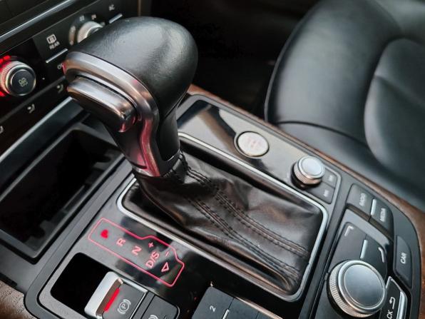 Audi A6 IV (C7) с пробегом 2013 года, цена 1 590 000 рублей, 208000 км, седан, Автокод Объявления