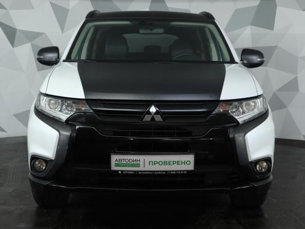 Mitsubishi Outlander III Рестайлинг 2 с пробегом 2016 года, цена 1 849 000 рублей, 60451 км, внедорожник, Автокод Объявления