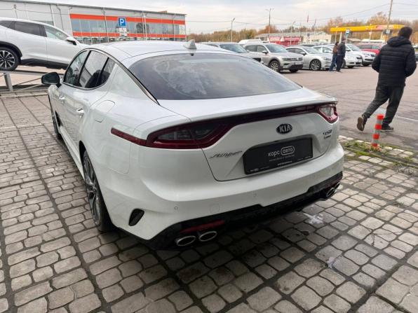 Kia Stinger I с пробегом 2018 года, цена 2 550 000 рублей, 78162 км, лифтбек, Автокод Объявления