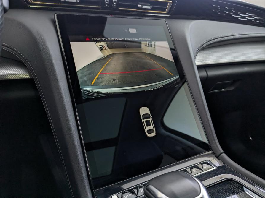 Hongqi H5 II Москва  - изображение 15