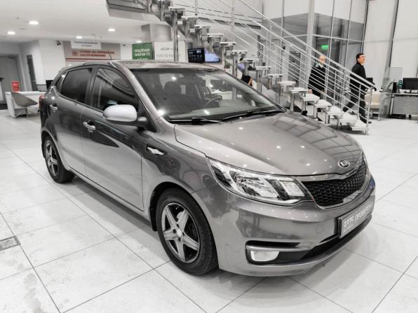 Kia Rio III Рестайлинг с пробегом 2015 года, цена 1 270 000 рублей, 64438 км, хэтчбек, Автокод Объявления