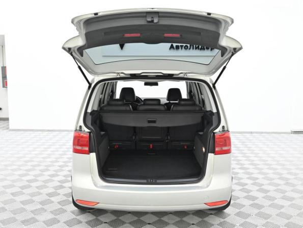 Volkswagen Touran I Рестайлинг 2 с пробегом 2010 года, цена 529 000 рублей, 168557 км, компактвэн, Автокод Объявления