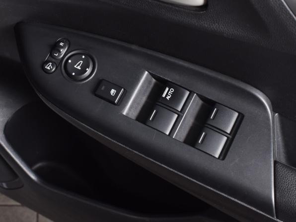 Honda Fit III Рестайлинг с пробегом 2018 года, цена 989 995 рублей, 168884 км, хэтчбек, Автокод Объявления