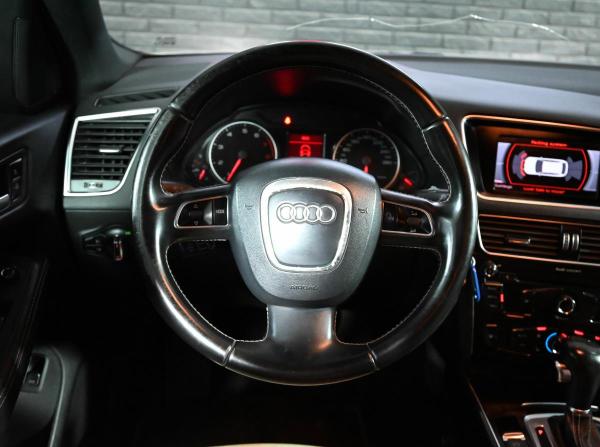 Audi Q5 I (8R) с пробегом 2011 года, цена 1 100 000 рублей, 252526 км, внедорожник, Автокод Объявления