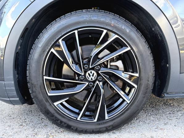 Volkswagen ID.4 с пробегом 2021 года, цена 3 590 000 рублей, 53387 км, внедорожник, Автокод Объявления