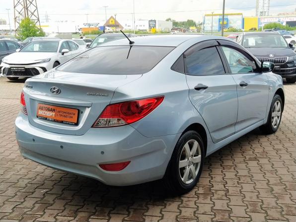 Hyundai Solaris I с пробегом 2012 года, цена 819 000 рублей, 144241 км, седан, Автокод Объявления