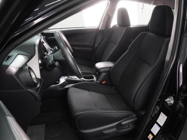 Toyota RAV4 IV (XA40) Рестайлинг с пробегом 2018 года, цена 2 655 000 рублей, 97022 км, внедорожник, Автокод Объявления