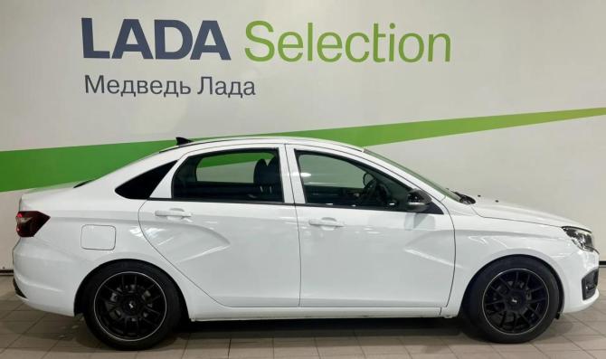 Lada (ВАЗ) Vesta I Рестайлинг (NG) с пробегом 2023 года, цена 1 095 000 рублей, 51303 км, седан, Автокод Объявления