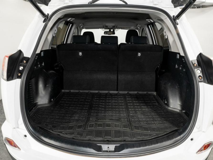 Toyota RAV4 IV (XA40) Рестайлинг Иркутск  - изображение 19