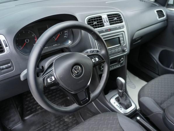 Volkswagen Polo V Рестайлинг с пробегом 2016 года, цена 1 170 000 рублей, 97253 км, седан, Автокод Объявления