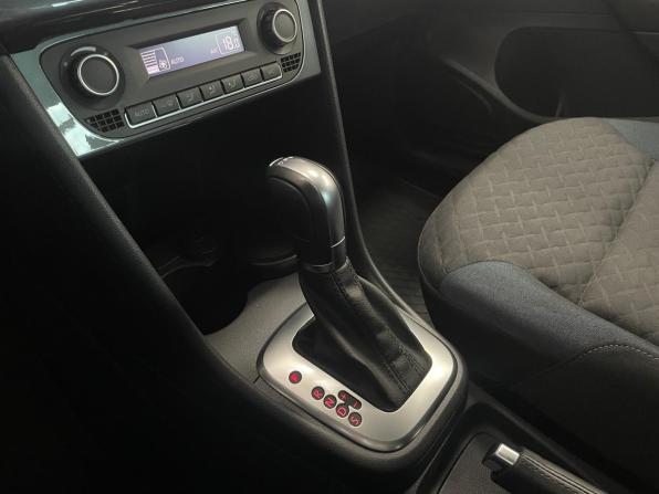 Volkswagen Polo V Рестайлинг с пробегом 2019 года, цена 1 395 000 рублей, 60731 км, седан, Автокод Объявления