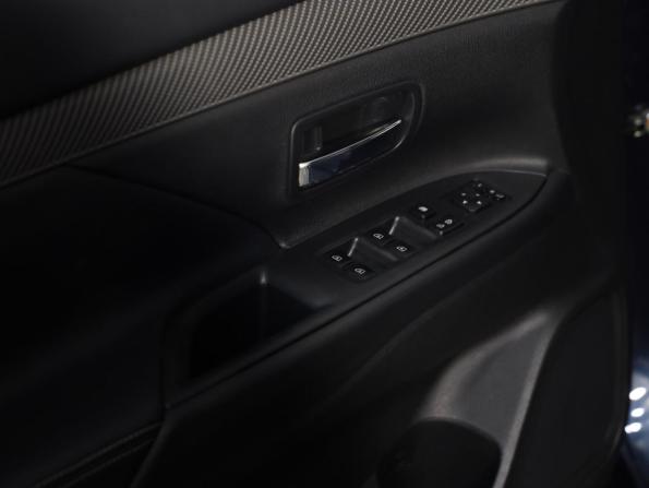 Mitsubishi Outlander III Рестайлинг 3 с пробегом 2019 года, цена 3 420 777 рублей, 64010 км, внедорожник, Автокод Объявления