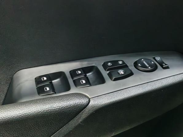 Hyundai Solaris II с пробегом 2020 года, цена 1 332 800 рублей, 80026 км, седан, Автокод Объявления