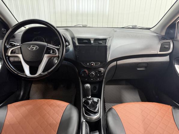 Hyundai Solaris I Рестайлинг с пробегом 2016 года, цена 930 000 рублей, 131207 км, седан, Автокод Объявления