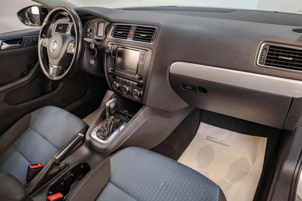 Volkswagen Jetta VI Челябинск  - изображение 19