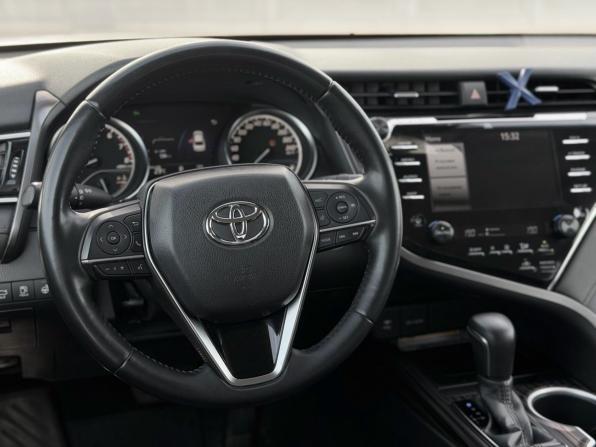 Toyota Camry VIII (XV70) с пробегом 2019 года, цена 2 570 000 рублей, 103502 км, седан, Автокод Объявления