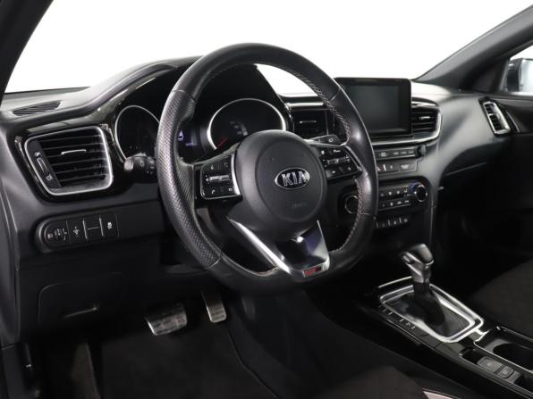 Kia Proceed I с пробегом 2019 года, цена 1 899 000 рублей, 96906 км, универсал, Автокод Объявления